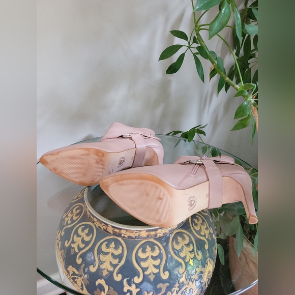 MI PIACI Pink Ankle Boots With 3 1/2 inch Heels, Size: 8 - Picture 5 of 8